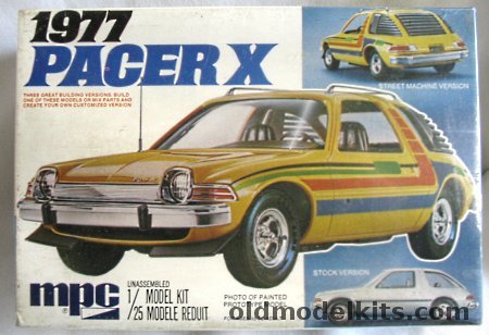 MPC 1/25 AMC 1977 Pacer X - Stock or Street, 1-7701 plastic model kit